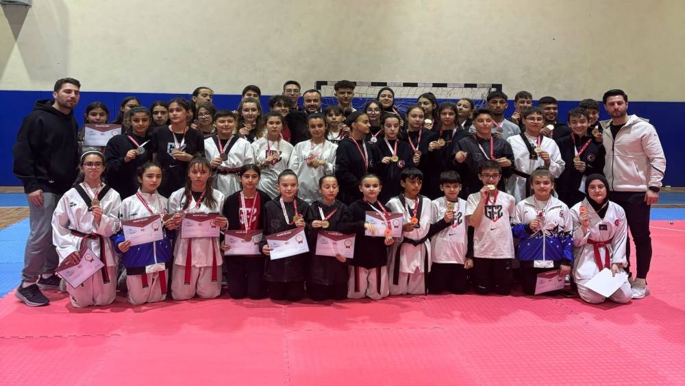 Okullar Arası Taekwondo Aydın İl Şampiyonası yapıldı